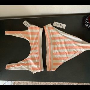 NWT Dippin’ Daisy’s high waisted bikini set